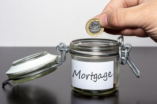 Agents impatient with mortgage lenders despite better news on sales