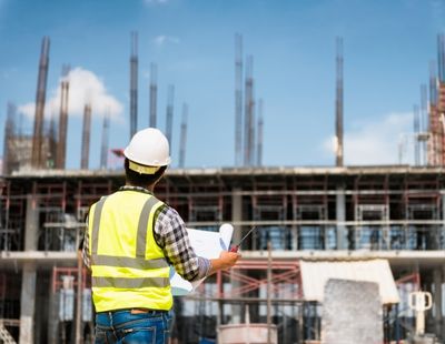 Construction: hope for long-term improvement as approvals rise