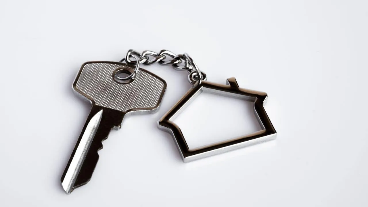 Domestic abusers ‘weaponise joint mortgages against women’ - claim