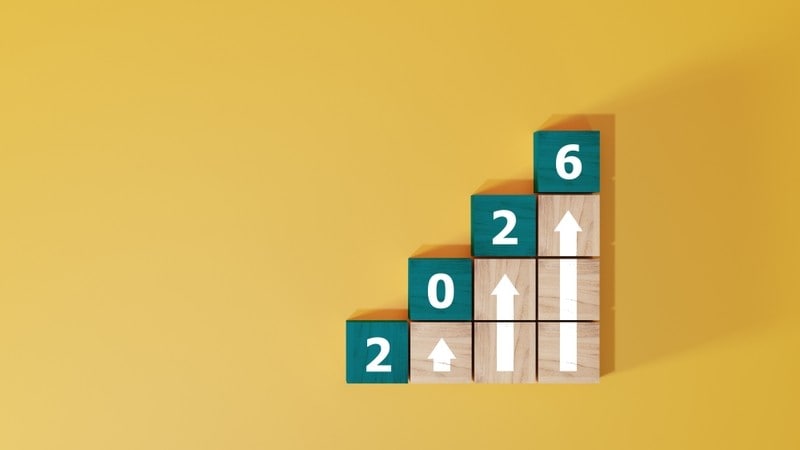 Bar chart showing increasing business growth from 2020 to 2023.